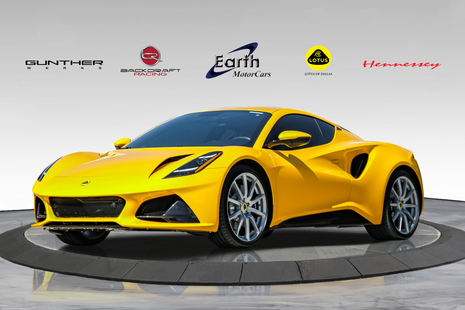  Lotus Emira