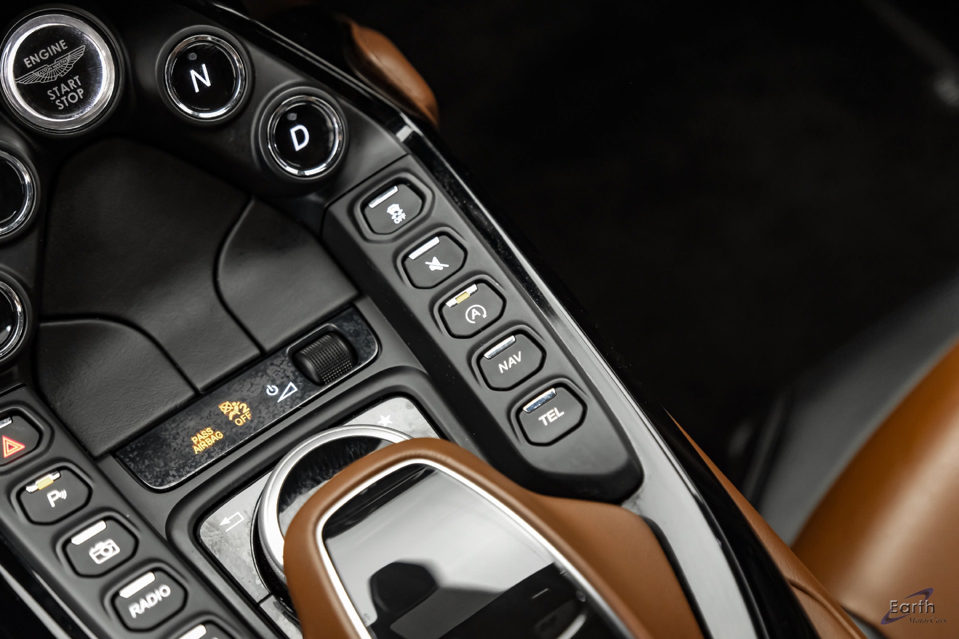 2020 Aston Martin Vantage Base - Photo 57