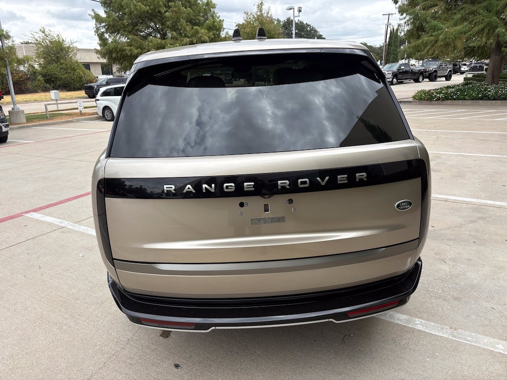 Used 2022 Land Rover Range Rover SE LWB 7-Passenger Rare Batumi Gold/Perlino Leathe 4D Sport Utility