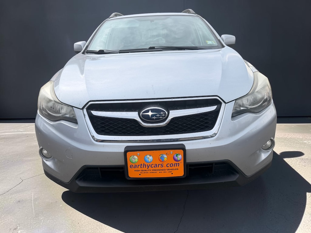 Used 2014 Subaru XV Crosstrek 2.0i Limited w/Moonroof Pkg/Nav SUV