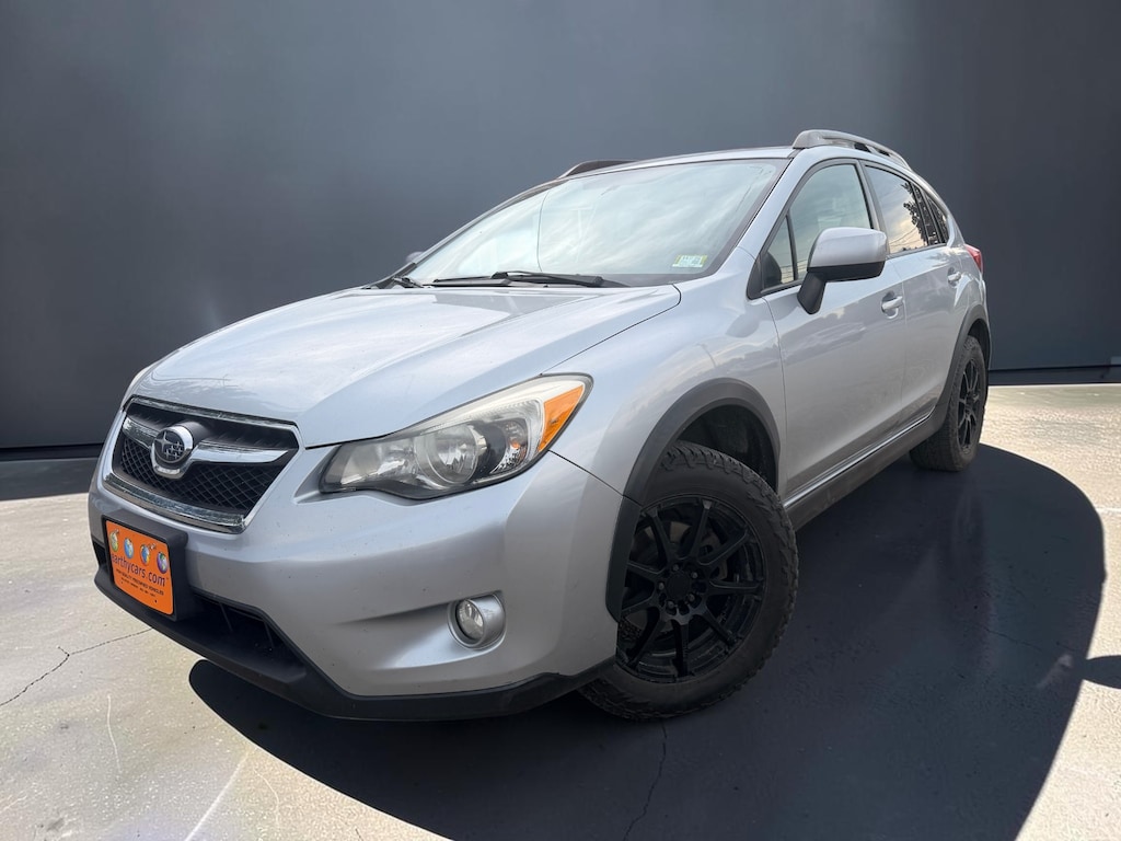 Used 2014 Subaru XV Crosstrek 2.0i Limited w/Moonroof Pkg/Nav SUV