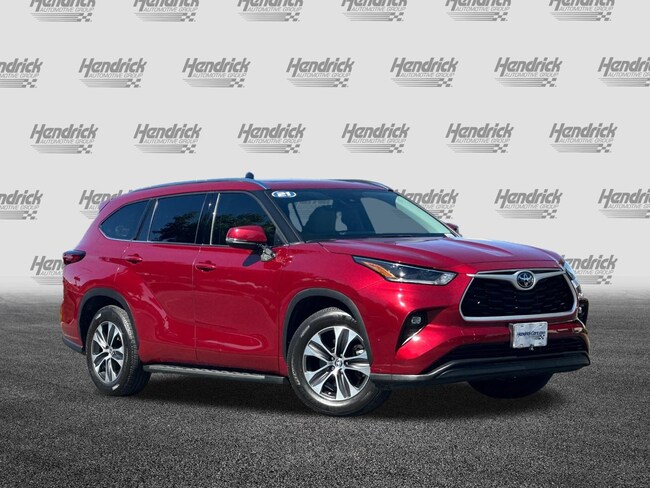 2021 Toyota Highlander XLE SUV