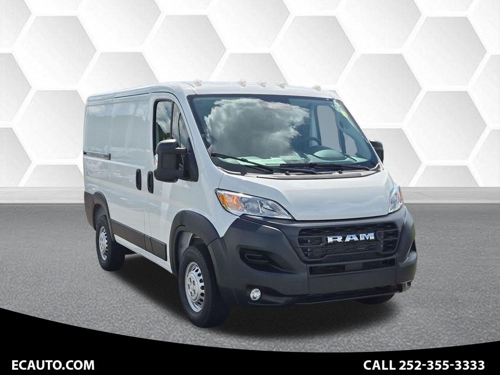 2026 RAM ProMaster Cargo Van Tradesman