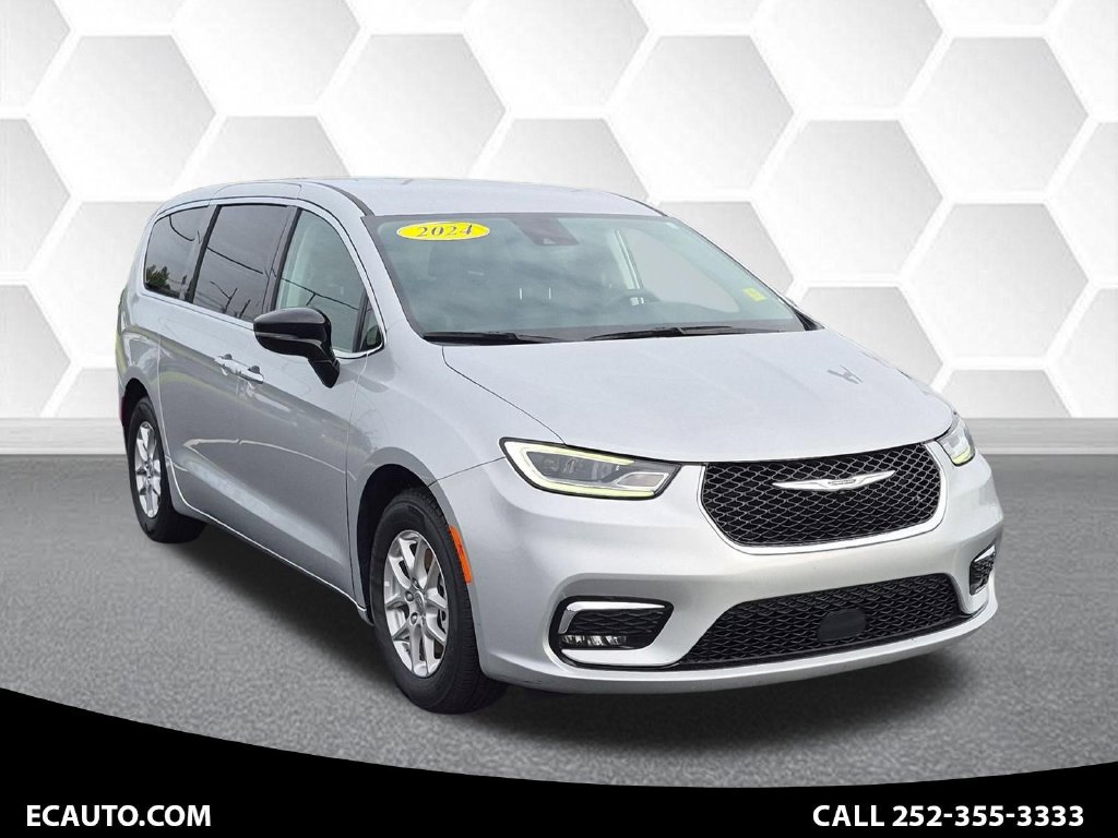 2024 Chrysler Pacifica