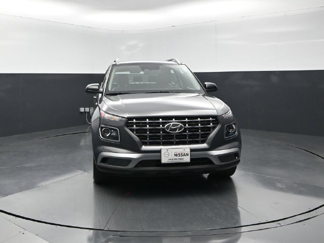 Used 2024 Hyundai Venue Limited SUV