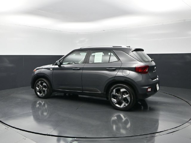 Used 2024 Hyundai Venue Limited SUV