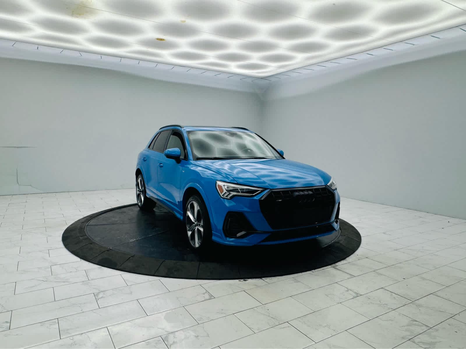 2022 Audi Q3