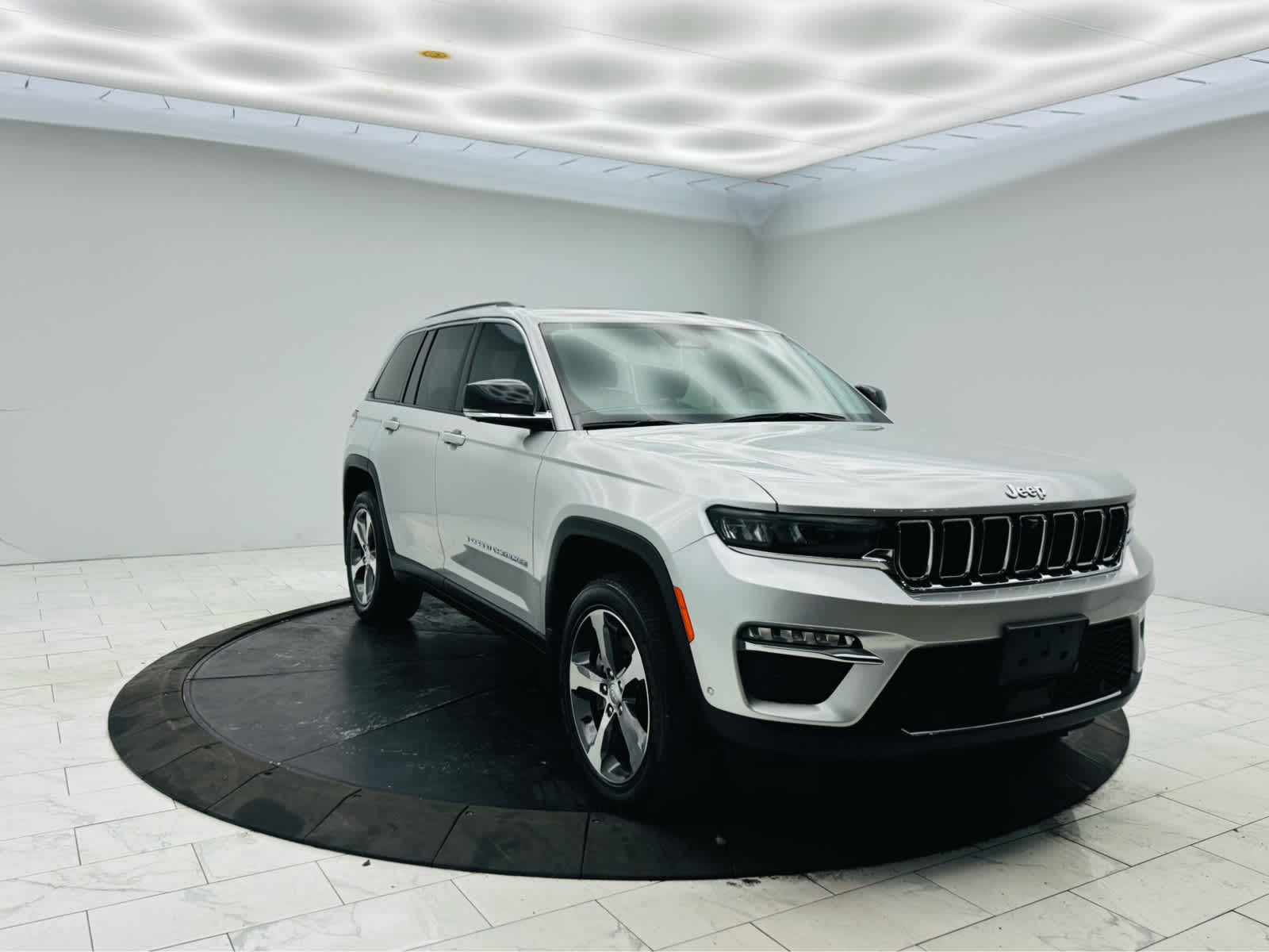 Used 2023 Jeep Grand Cherokee 4xe 4x4