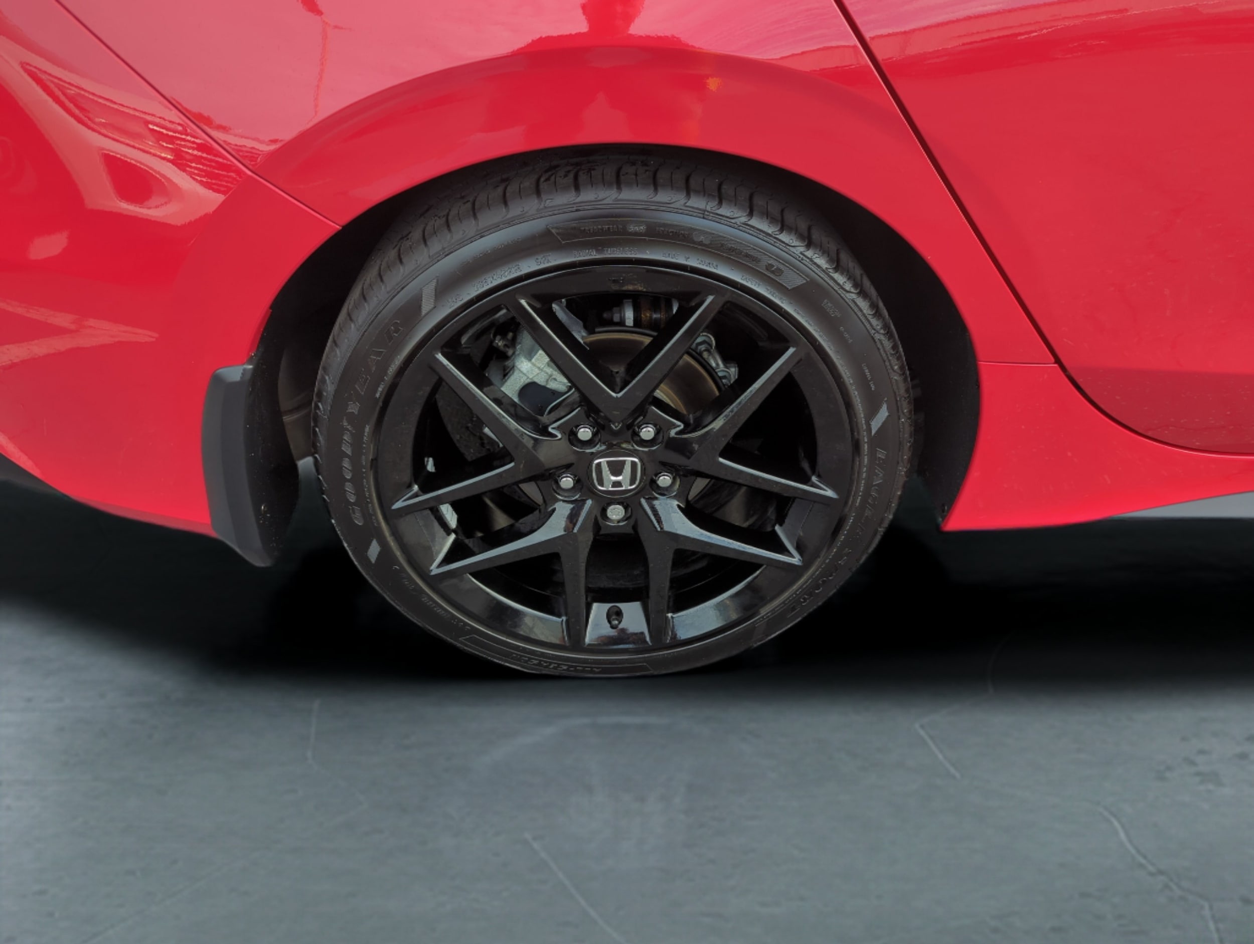 2026 Honda Civic Hatchback Sport - Photo 33