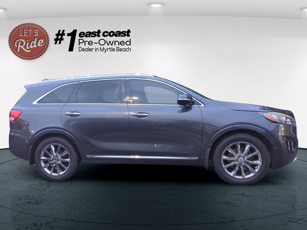 Used 2017 Kia Sorento SXL V6 SUV