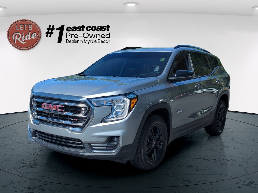 Used 2024 GMC Terrain AT4 SUV