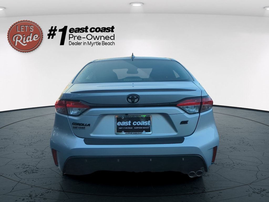 Used 2024 Toyota Corolla SE Sedan