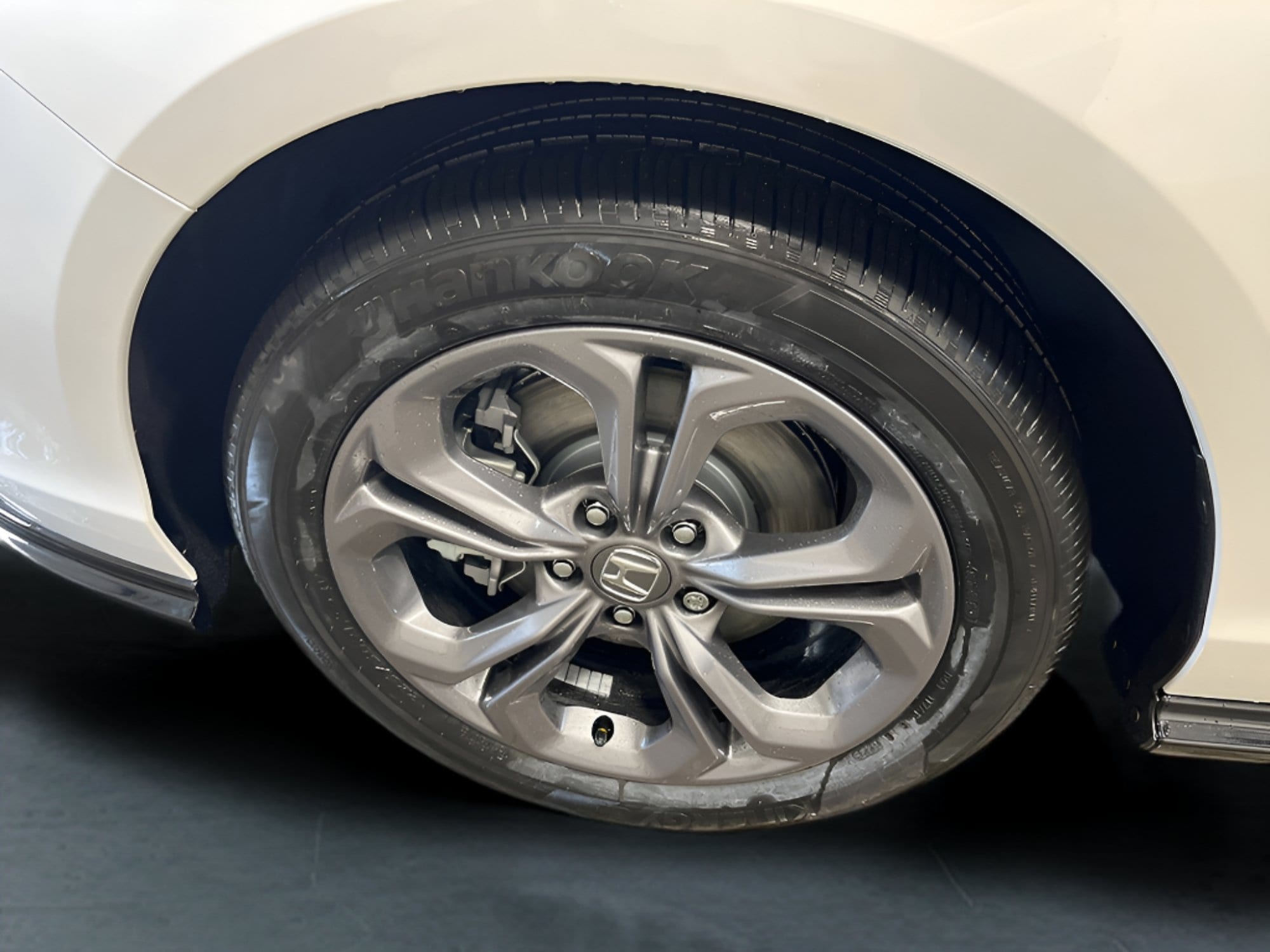 2026 Honda Accord Hybrid EX-L - Photo 31