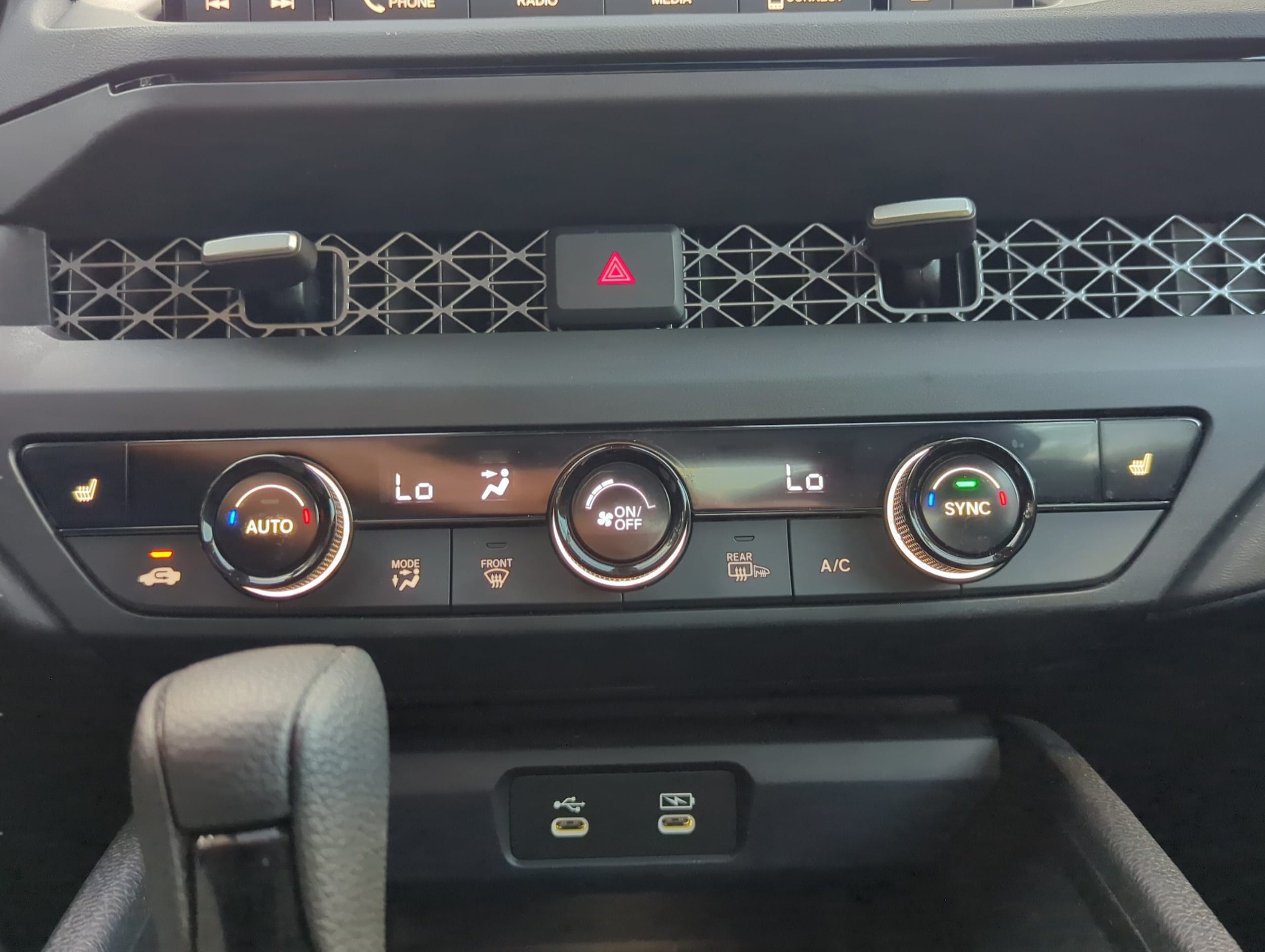 2024 Honda Accord EX - Photo 24