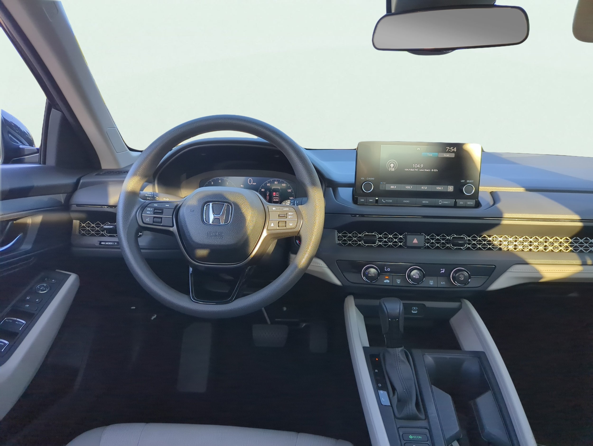 2025 Honda Accord LX - Photo 12