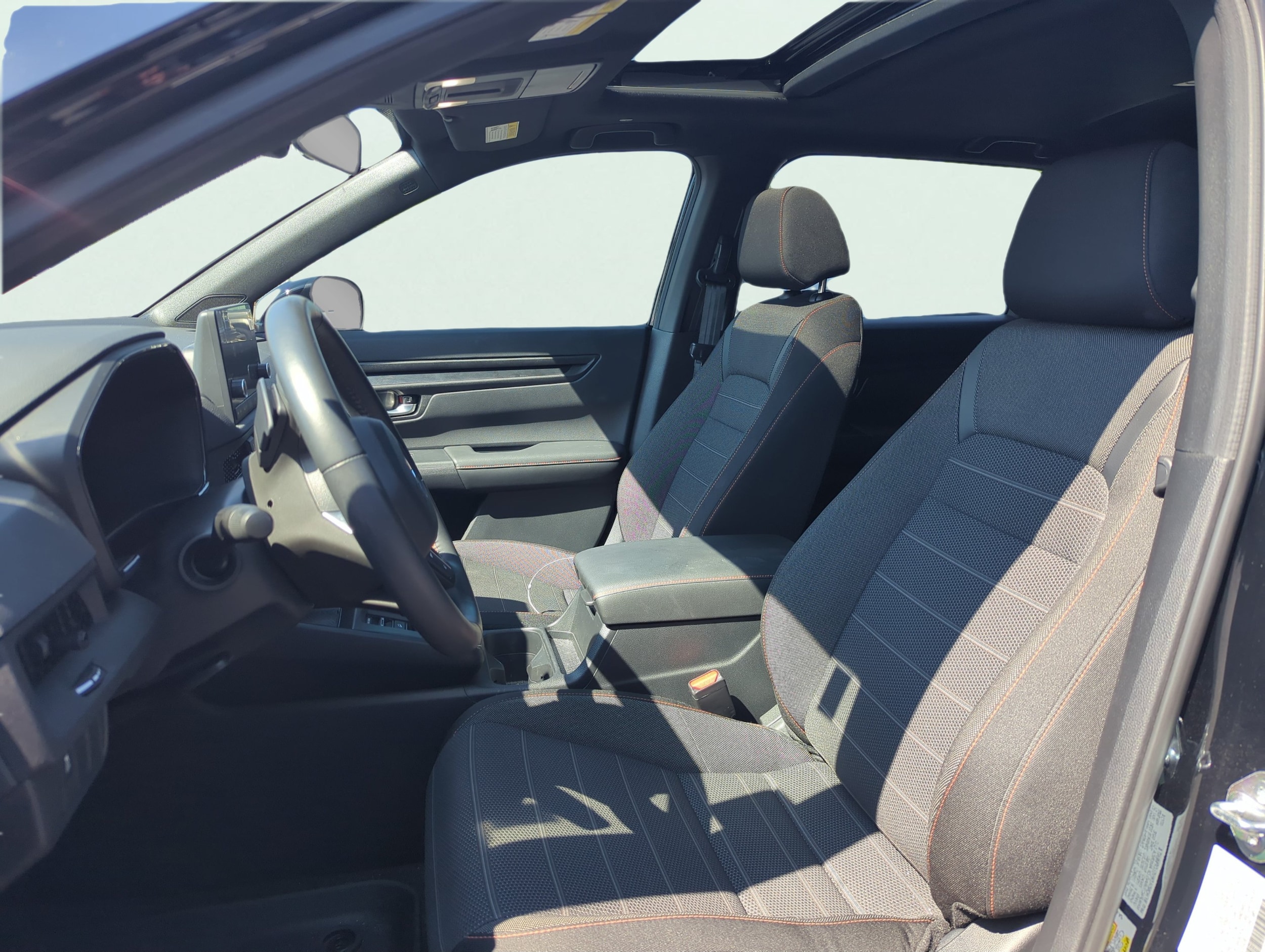 2025 Honda CR-V Sport - Photo 14