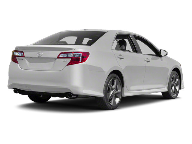Used 2013 Toyota Camry SE Sedan