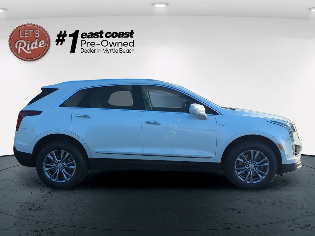 Used 2022 CADILLAC XT5 FWD Premium Luxury SUV