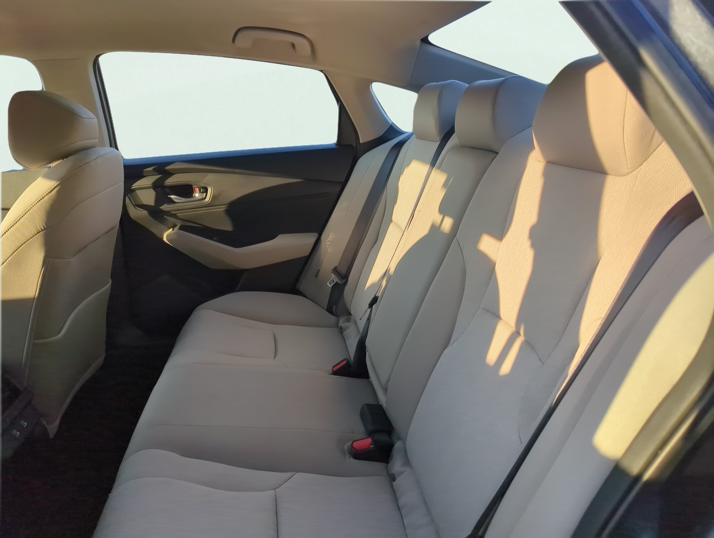 2025 Honda Accord LX - Photo 14