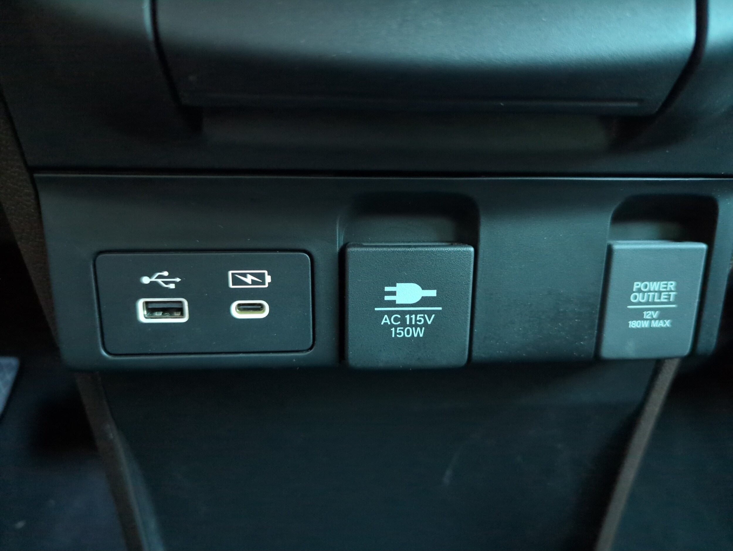 2025 Honda Odyssey Touring - Photo 32