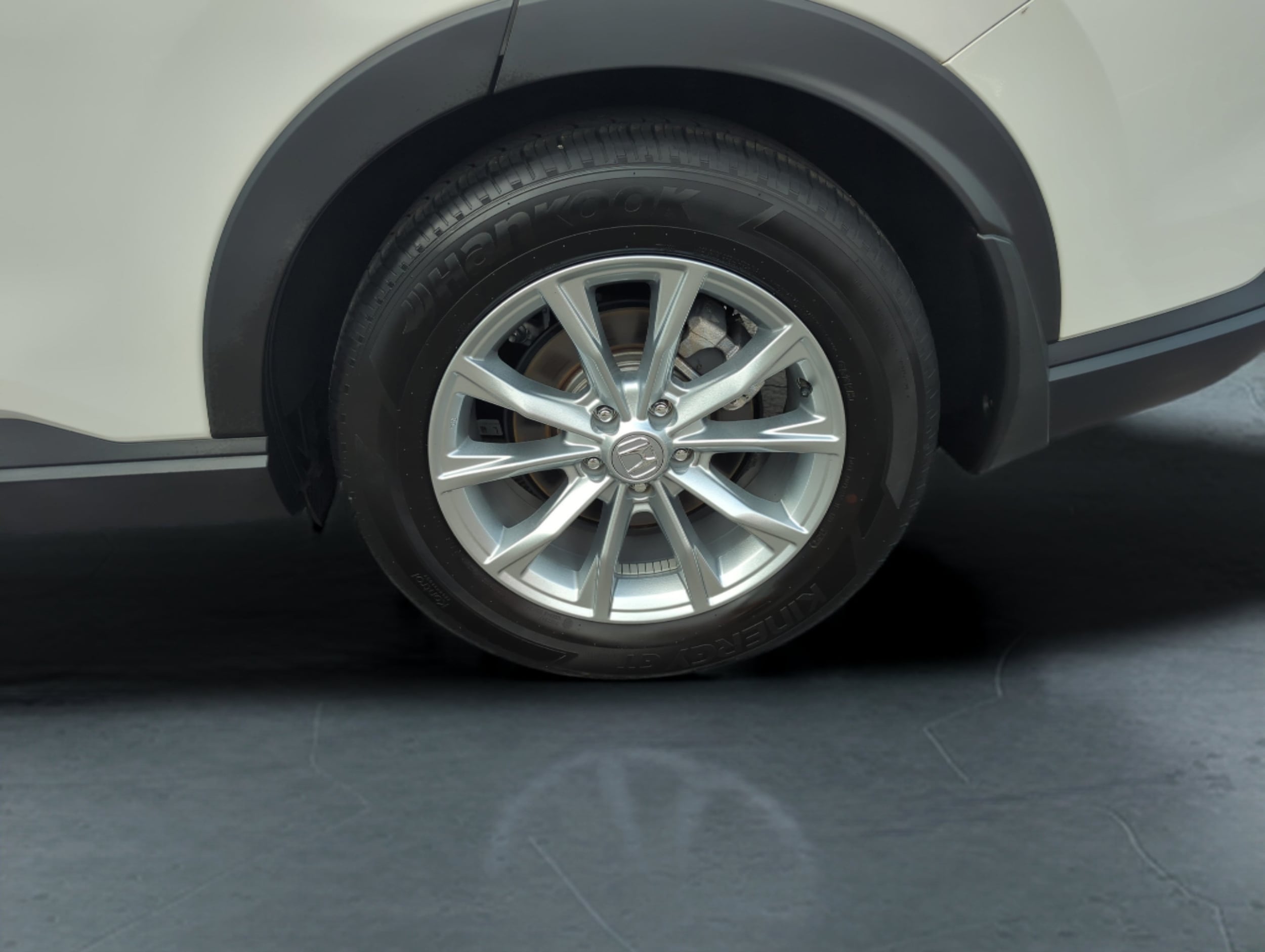 2025 Honda CR-V EX - Photo 32