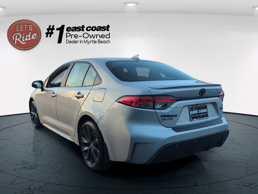 Used 2024 Toyota Corolla SE Sedan
