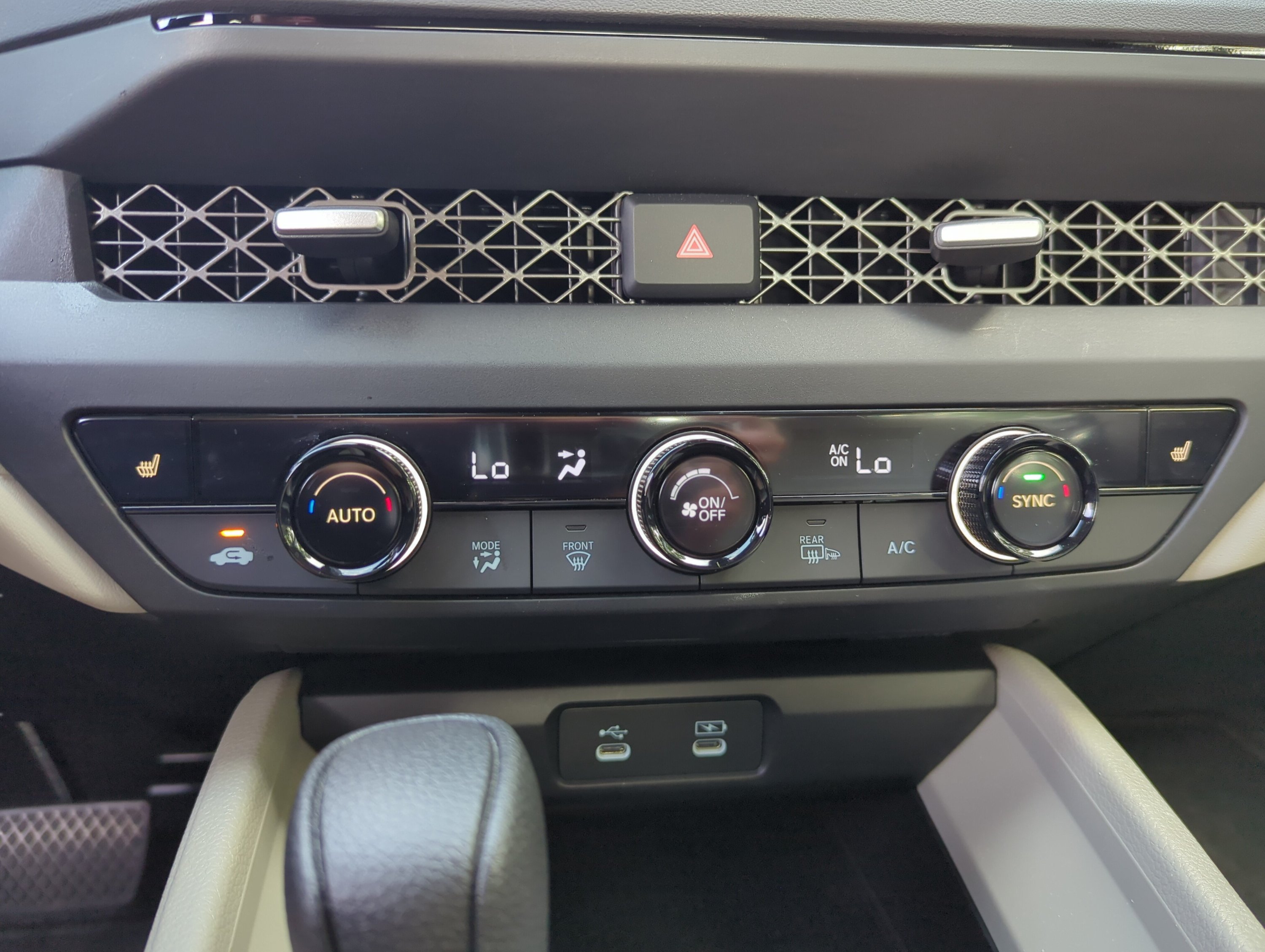 2024 Honda Accord EX - Photo 25