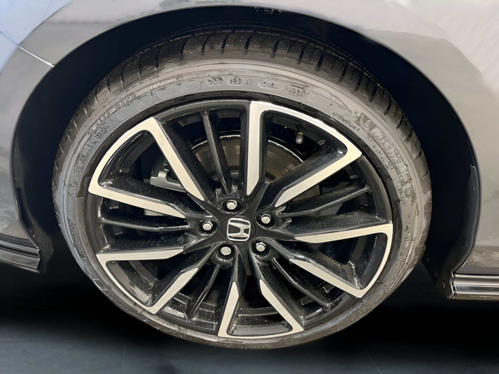 2026 Honda Accord Hybrid Touring - Photo 30