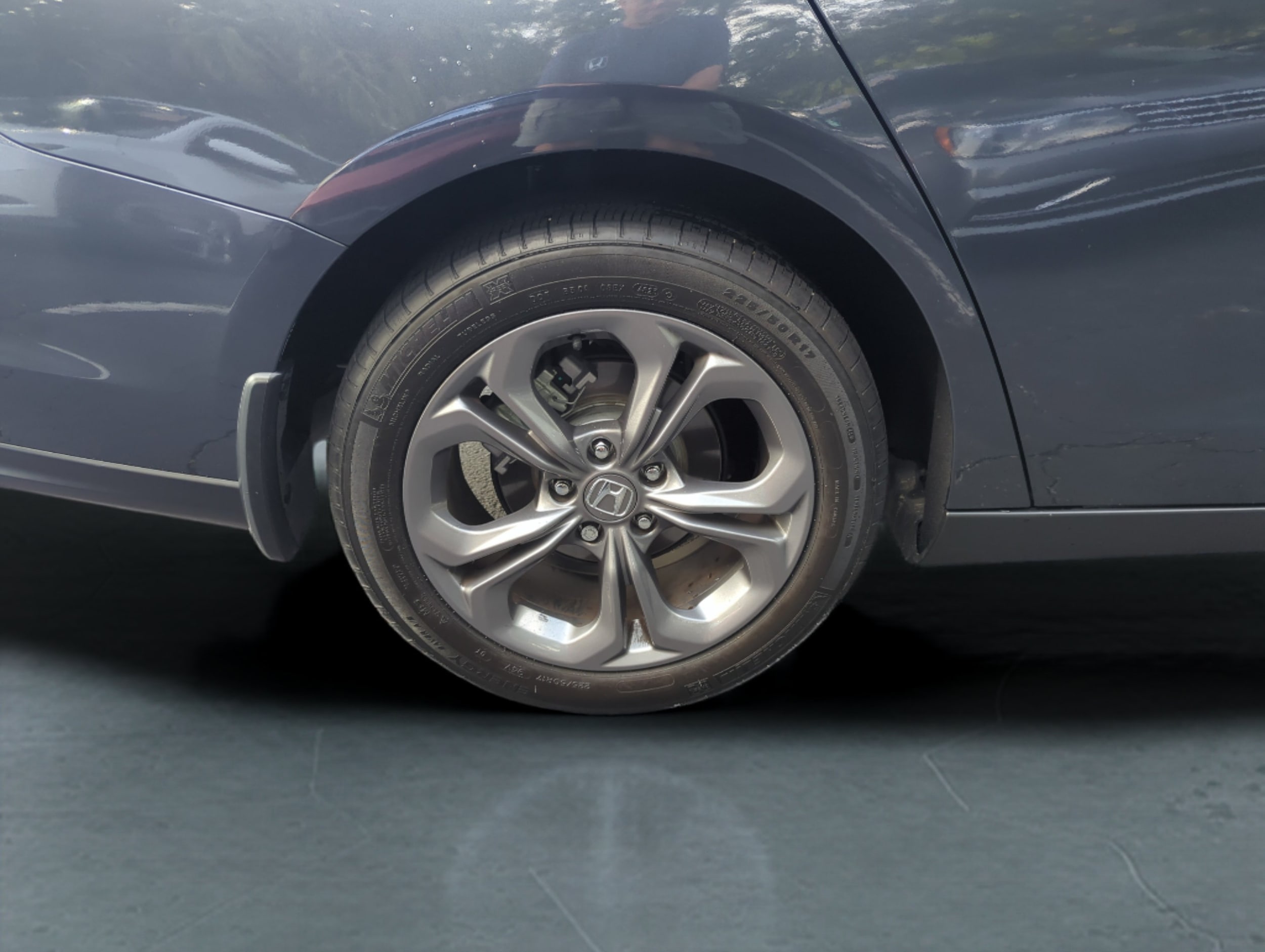 2024 Honda Accord EX - Photo 34