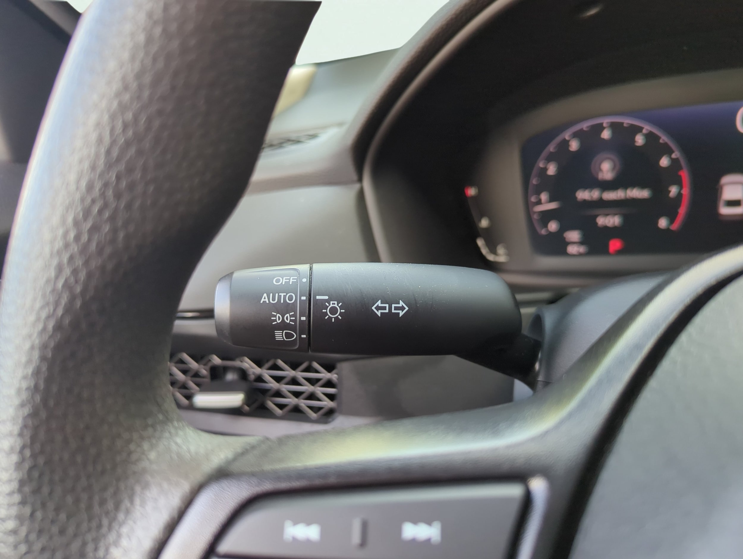 2024 Honda Accord EX - Photo 21