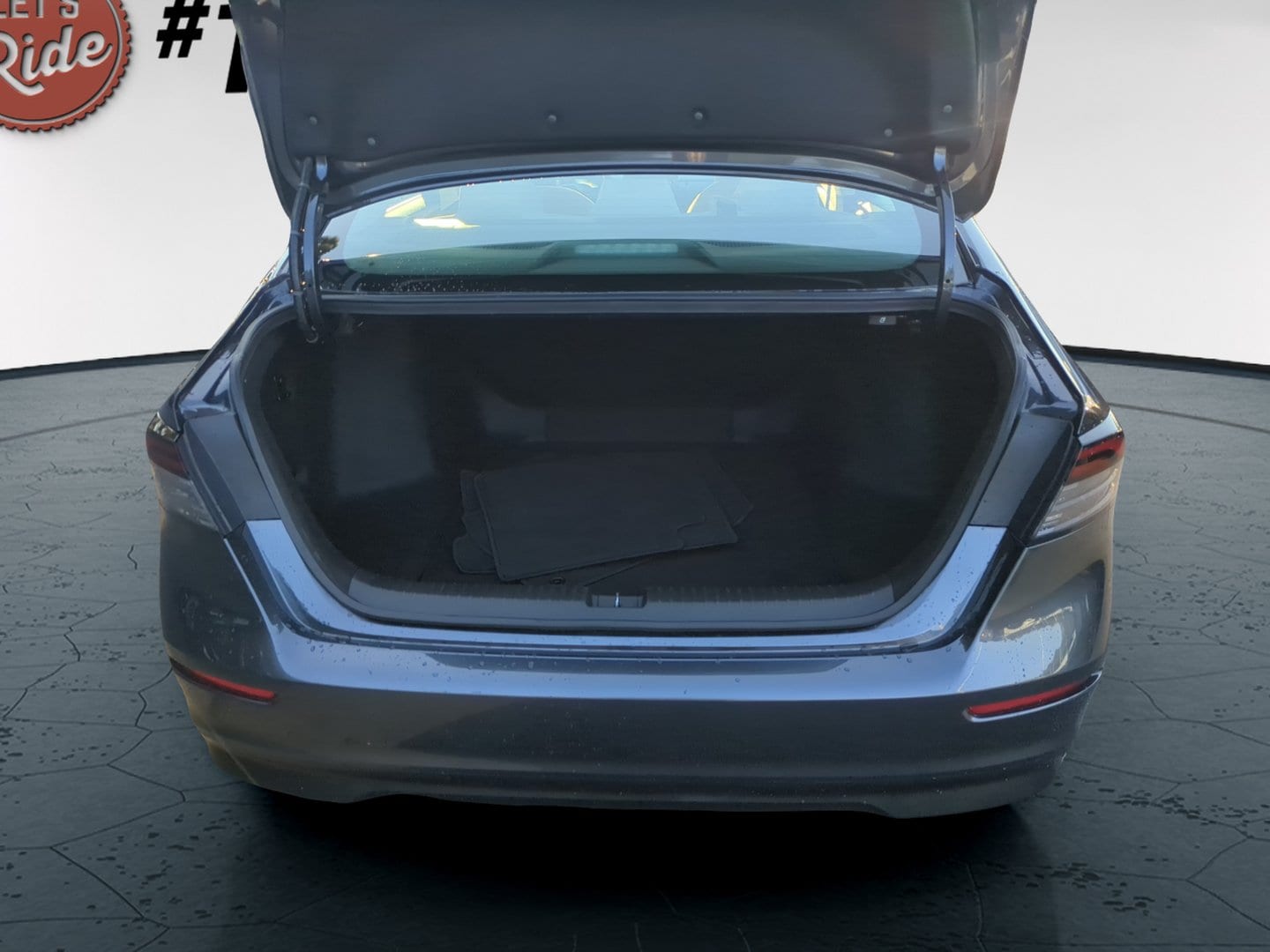 2025 Honda Accord LX - Photo 11