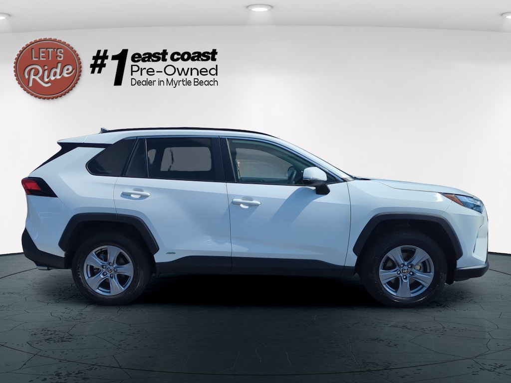 Used 2025 Toyota RAV4 Hybrid XLE Hybrid XLE AWD