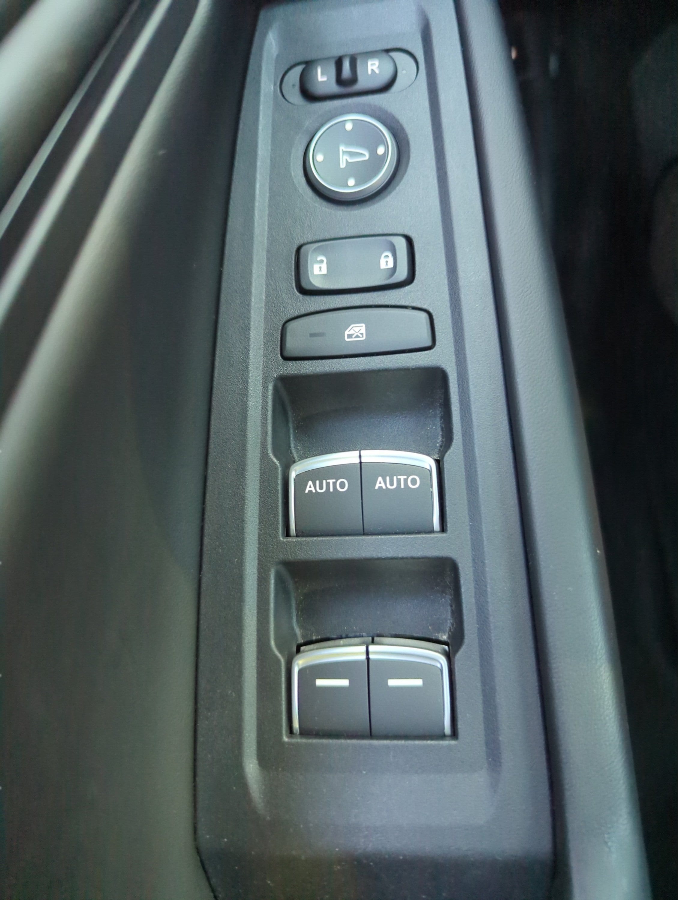 2024 Honda Accord EX - Photo 26