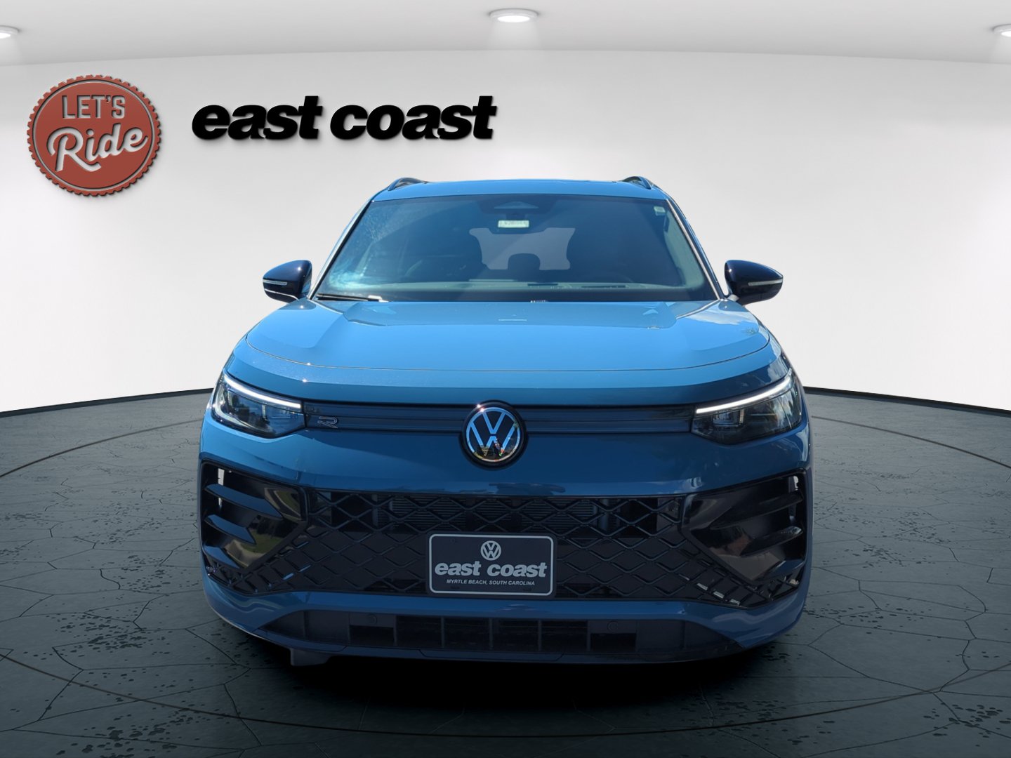 New 2026 Volkswagen Tiguan SE R-Line Black SUV