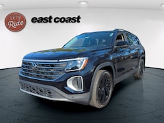 2026 Volkswagen Atlas 2.0T SE w/Technology 2.0T SE w/Technology 4MOTION