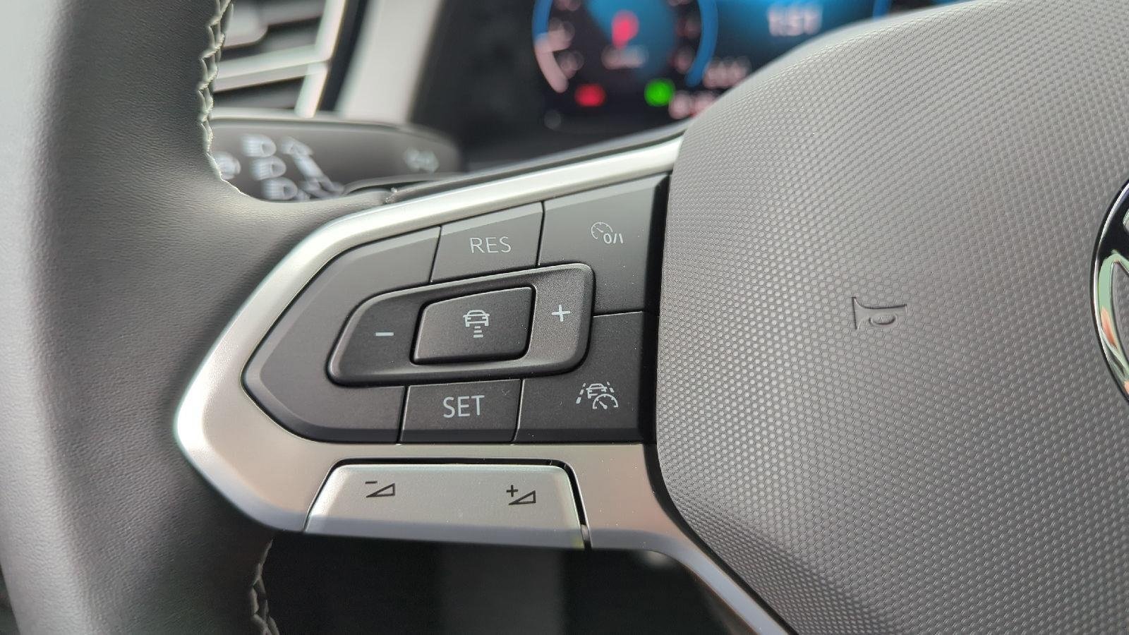 2026 Volkswagen Atlas Cross Sport SE w/Tech - Photo 20