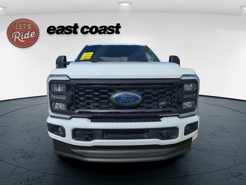 Used 2025 Ford F-350 XL Truck Super Cab