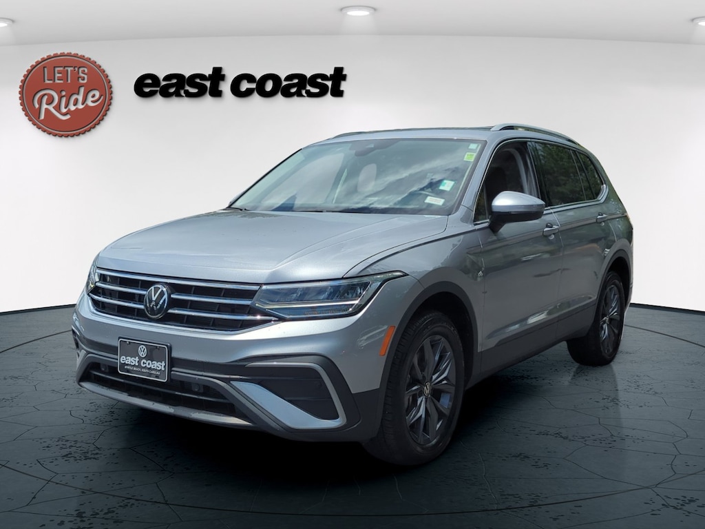 Certified 2023 Volkswagen Tiguan SE SUV