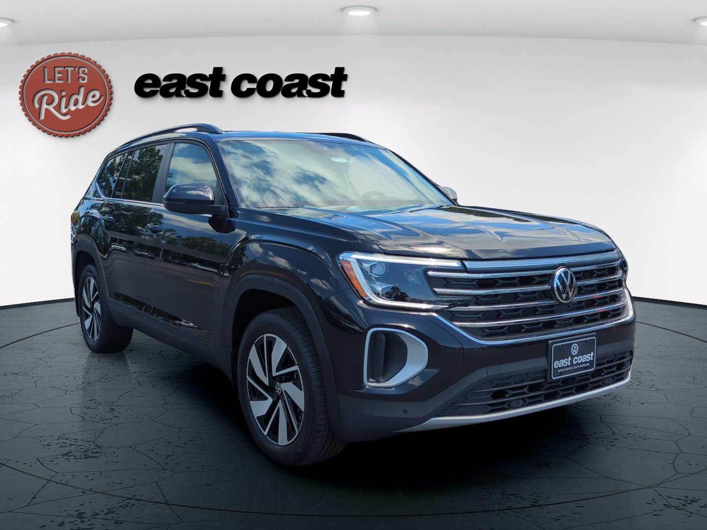 New 2026 Volkswagen Atlas 2.0T SE w/Technology 2.0T SE w/Technology FWD