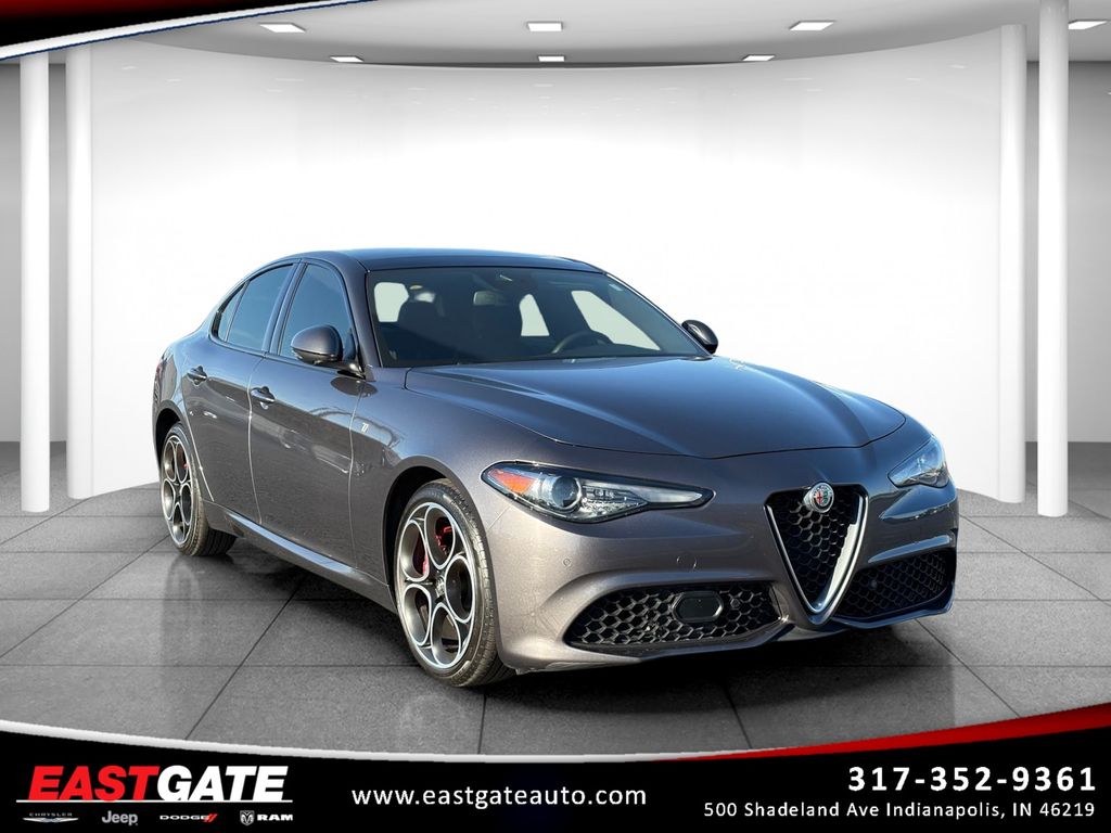 2022 Alfa Romeo Giulia