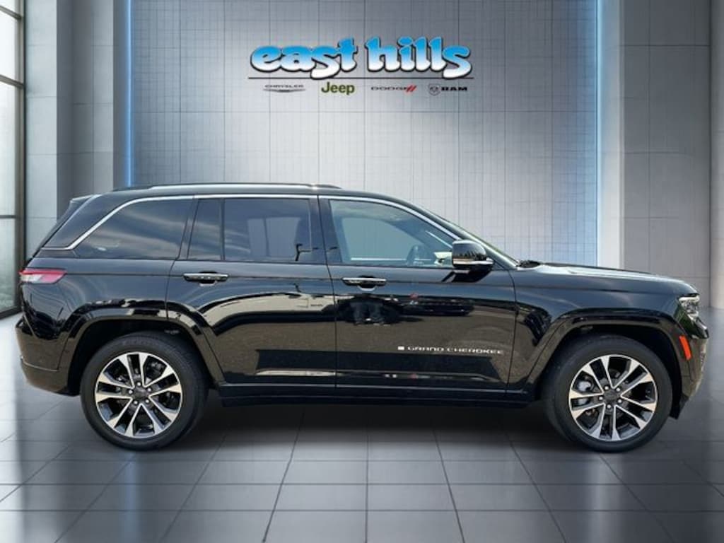 Certified 2023 Jeep Grand Cherokee Overland SUV