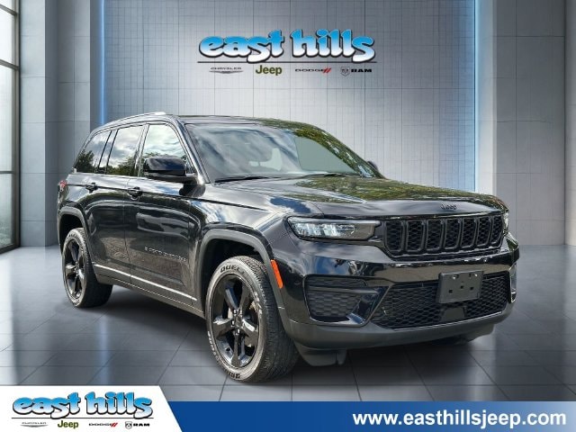 2023 Jeep Grand Cherokee Altitude