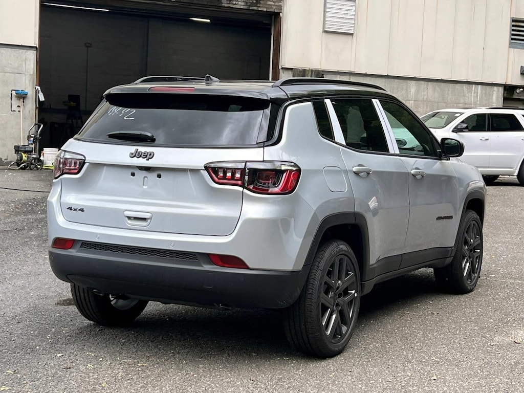 New 2026 Jeep Compass Limited Sport Utility