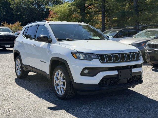 2023 Jeep Compass Latitude Lux