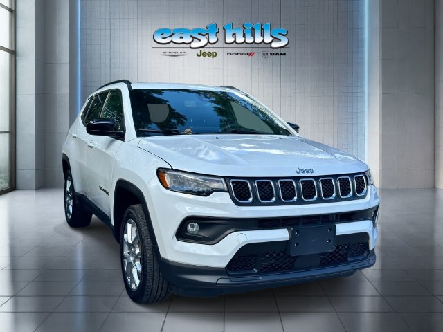 2023 Jeep Compass Latitude Lux