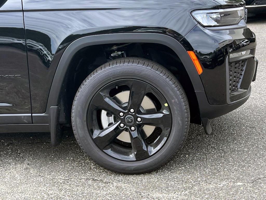 New 2027 Jeep Grand Cherokee L LIMITED 4X4 Sport Utility