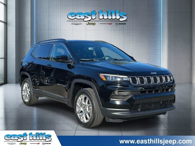 2023 Jeep Compass Latitude Lux