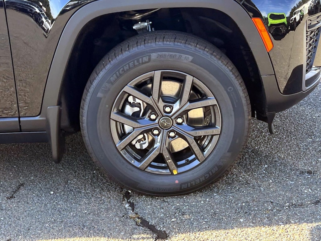 New 2027 Jeep Grand Cherokee L Laredo Altitude Sport Utility