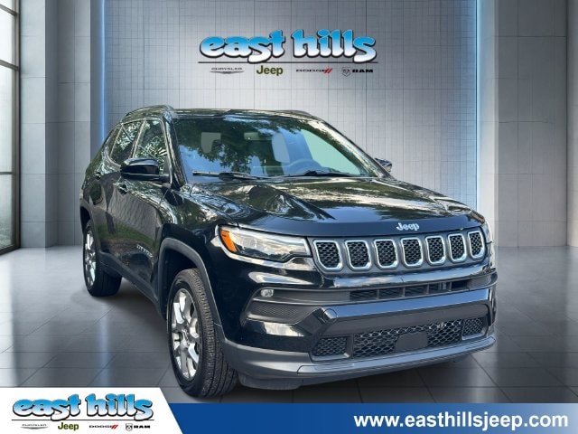 2023 Jeep Compass Latitude Lux