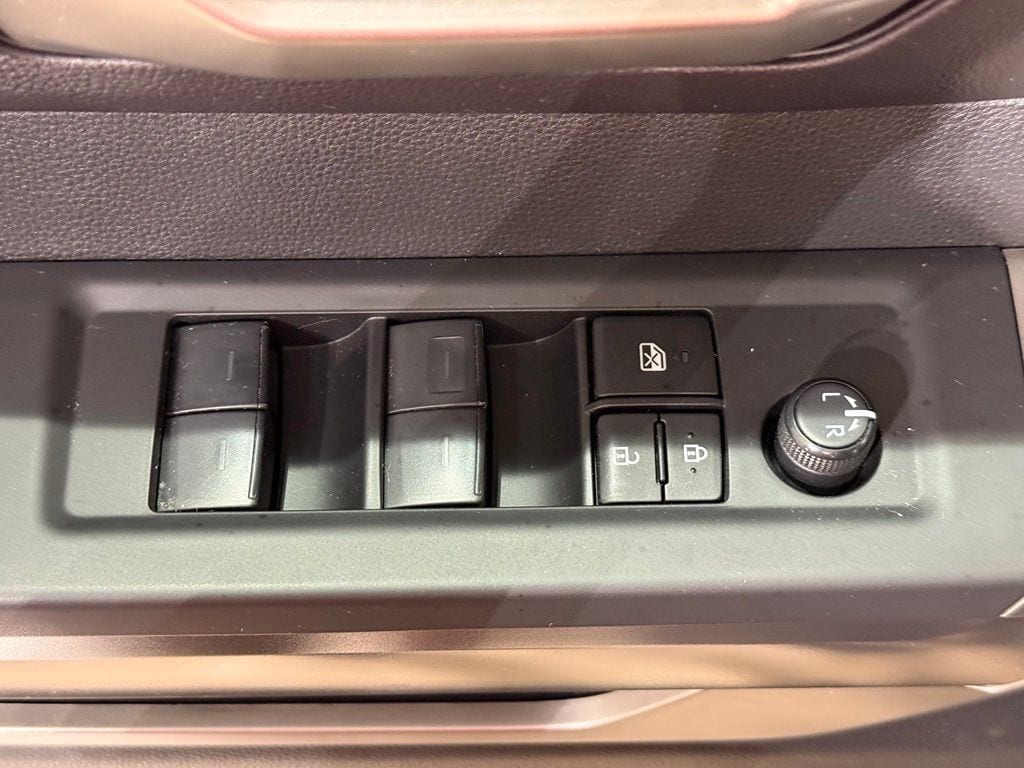 2024 Toyota Tundra SR5 - Photo 15